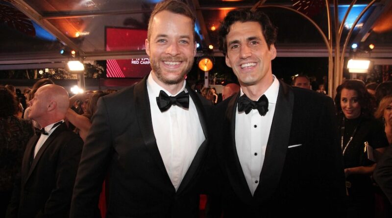 The pair smile for the camera on the red carpet for the 2019 Logies.